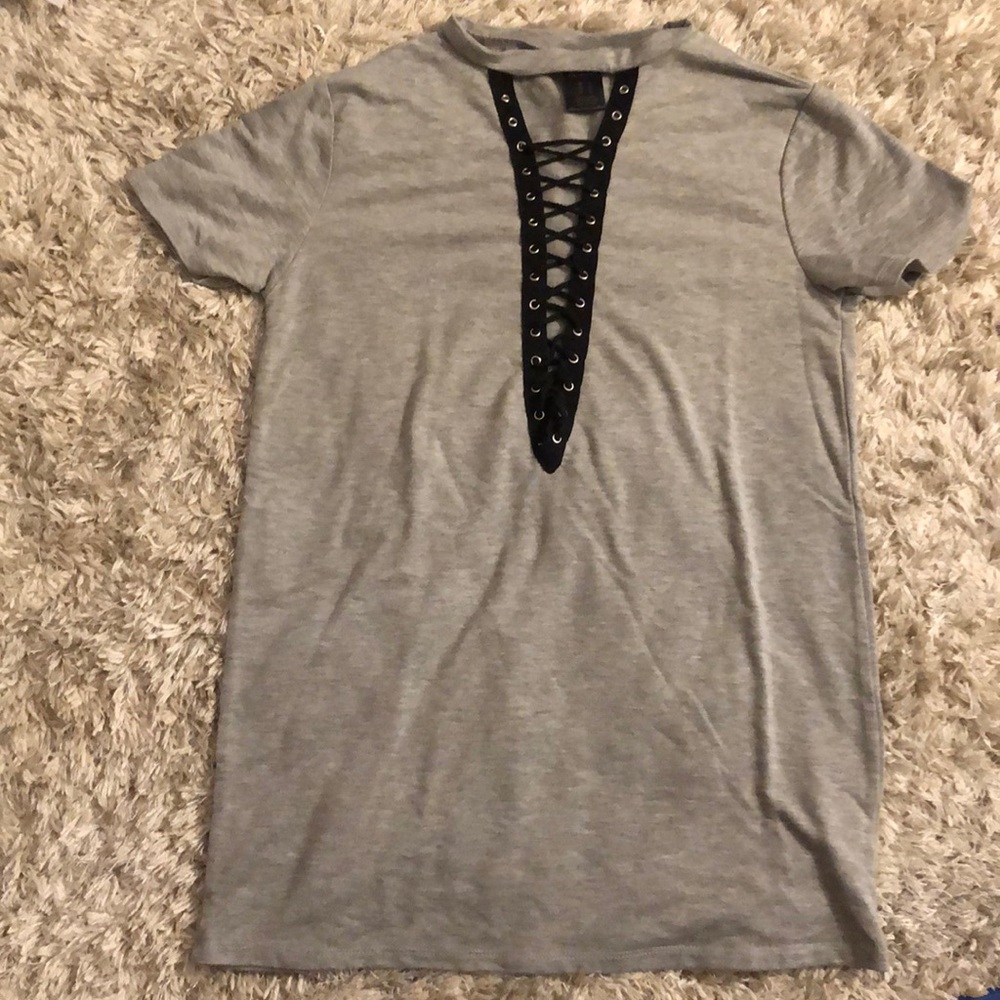 Lace up long T-shirt